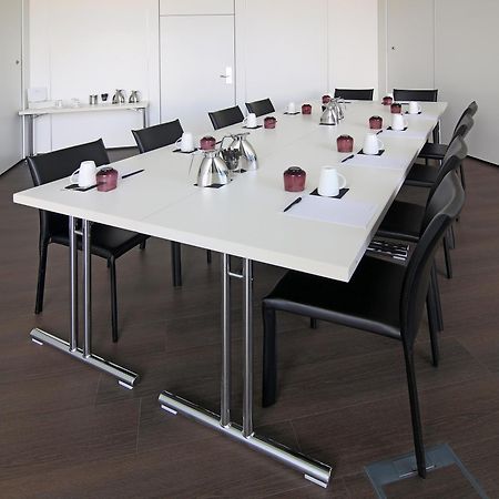 Innside By Melia Wolfsburg Bagian luar foto