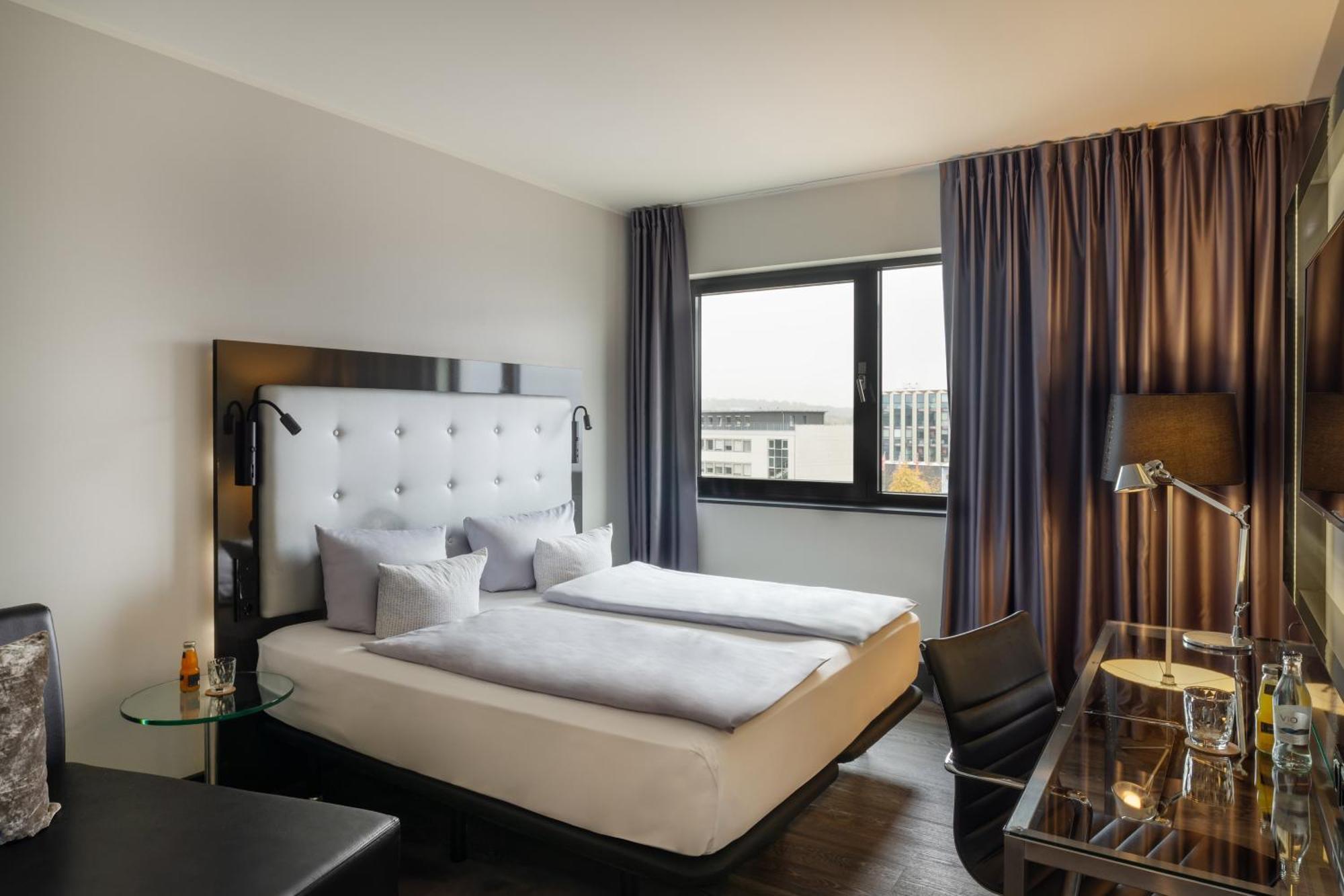 Innside By Melia Wolfsburg Bagian luar foto