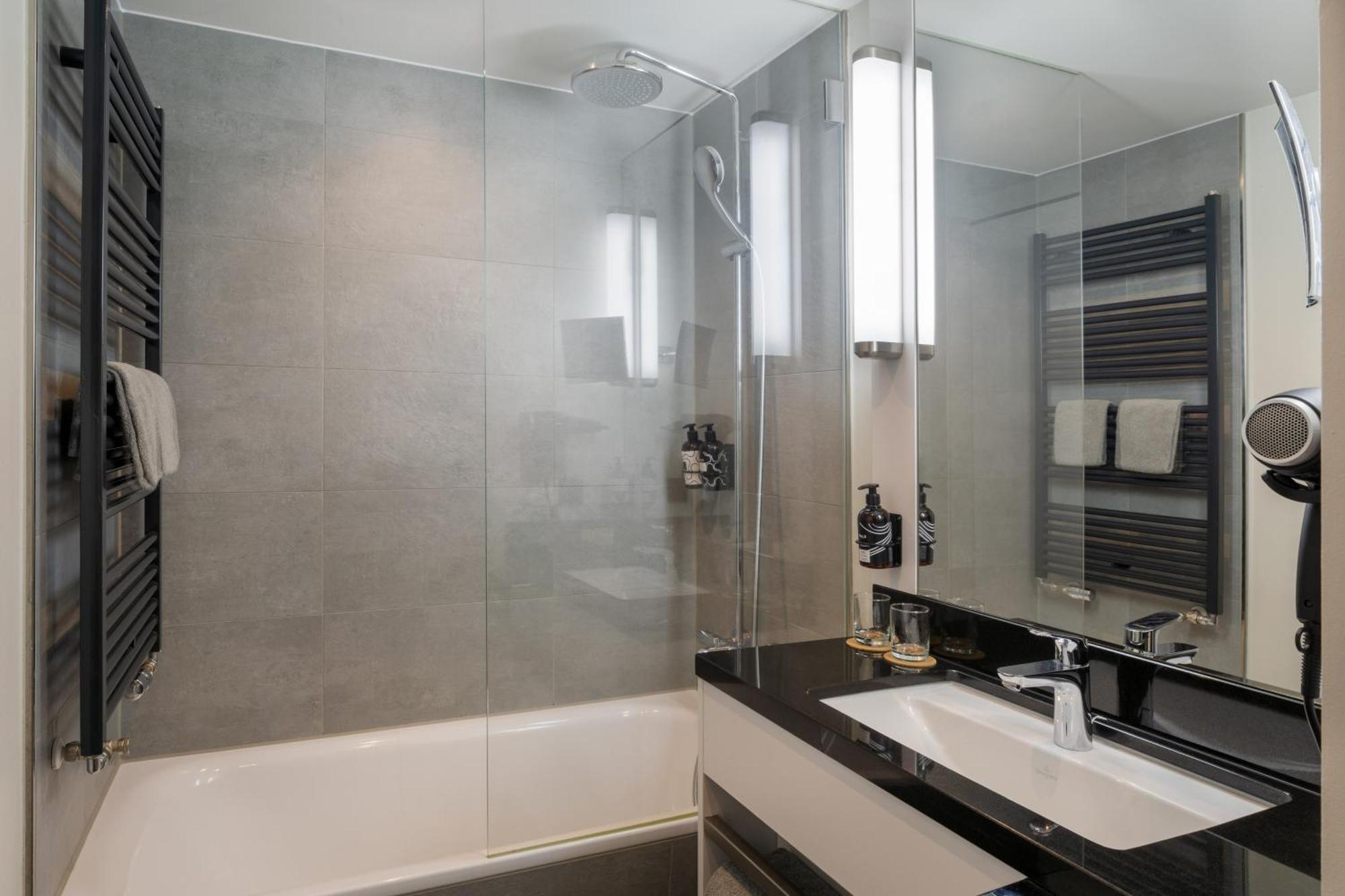 Innside By Melia Wolfsburg Bagian luar foto