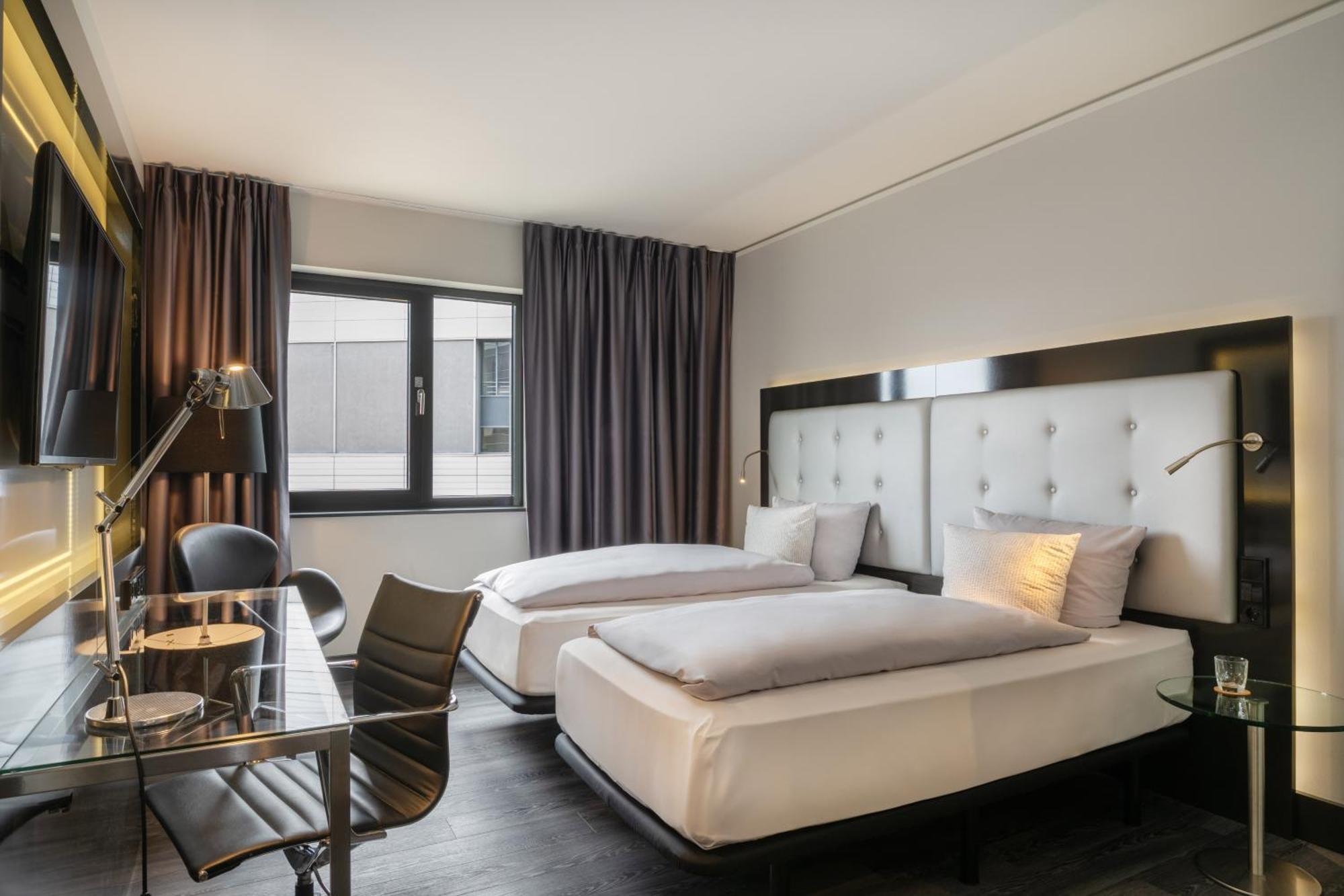 Innside By Melia Wolfsburg Bagian luar foto