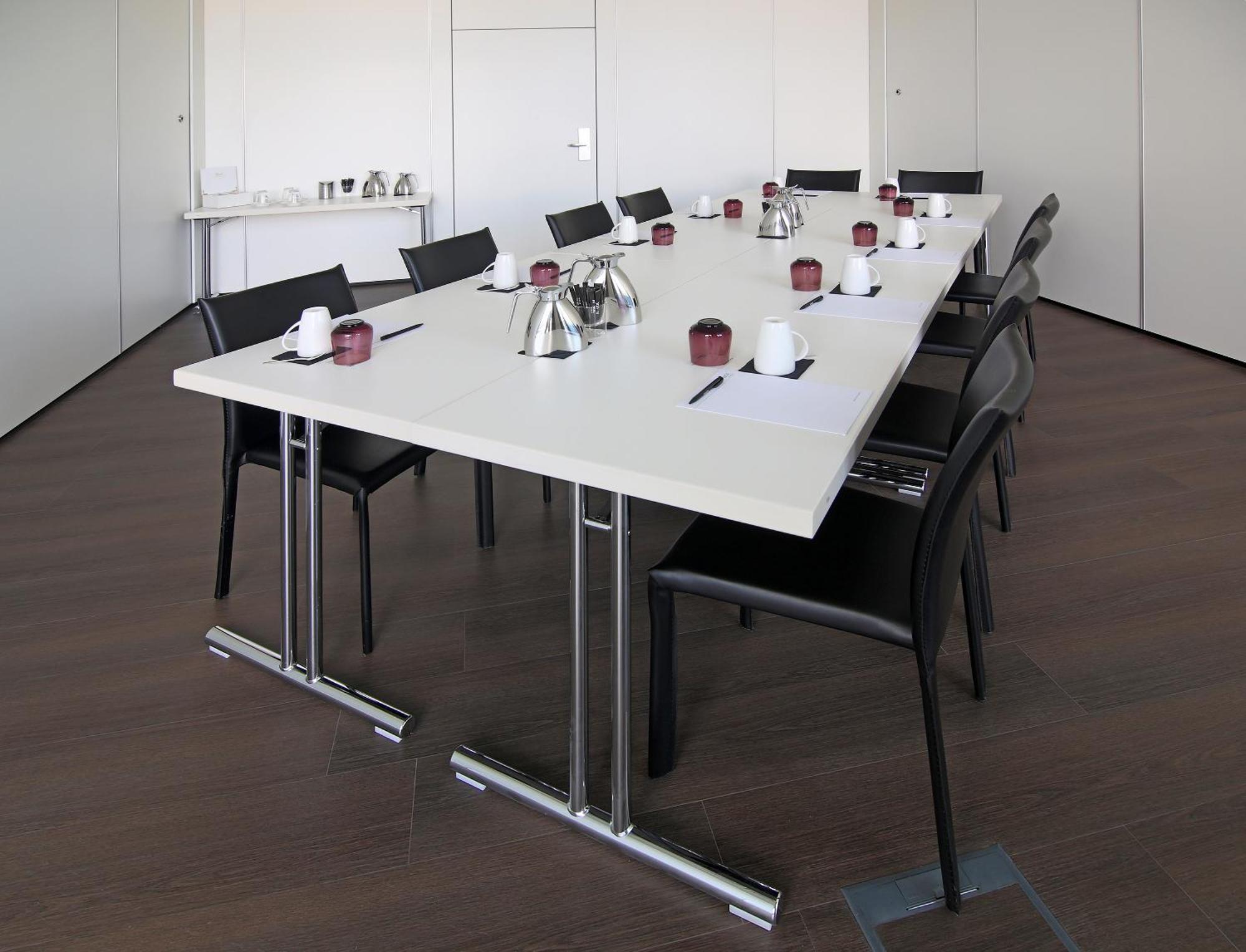 Innside By Melia Wolfsburg Bagian luar foto